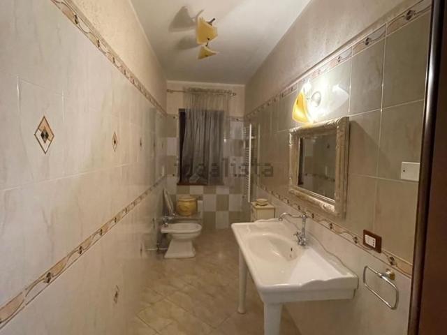Villetta indipendente in vendita di 238 m² in Via Capolanza, 27