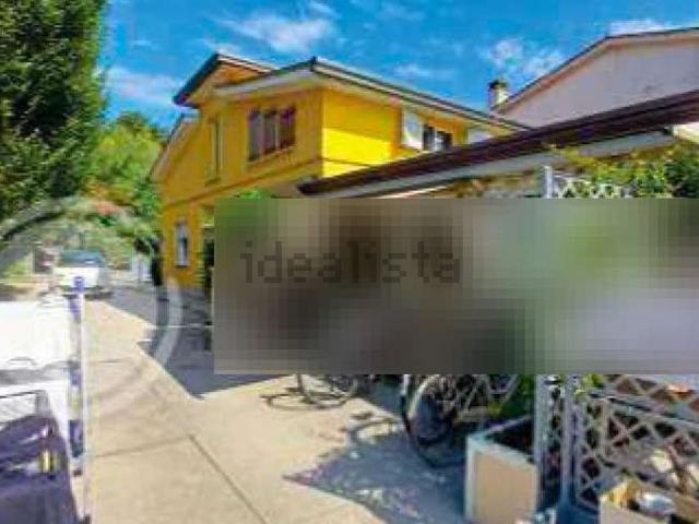 Villetta indipendente in vendita di 238 m² in Via Mantegna