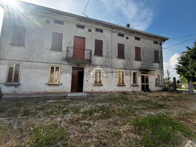 Villetta indipendente in vendita di 238 m² in Strada Argine Zara, 21
