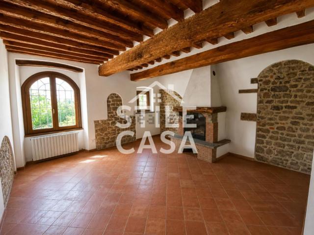 Villetta indipendente in vendita di 239 m² in Traversa Pesciatina, 3