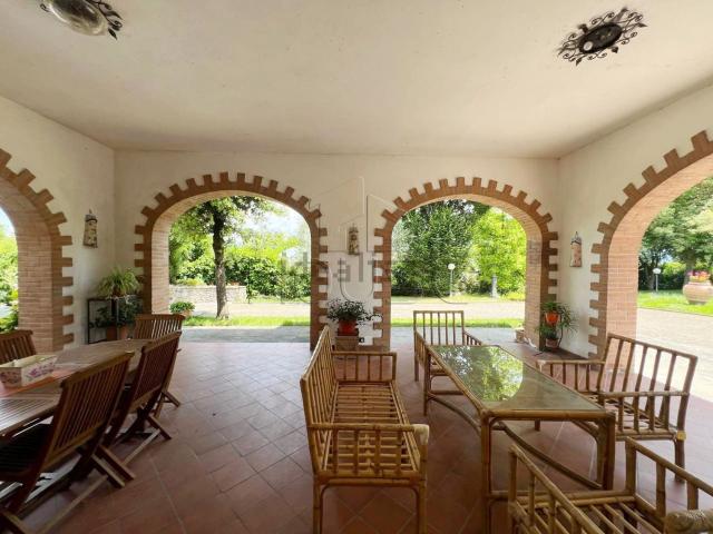 Villetta indipendente in vendita di 240 m²