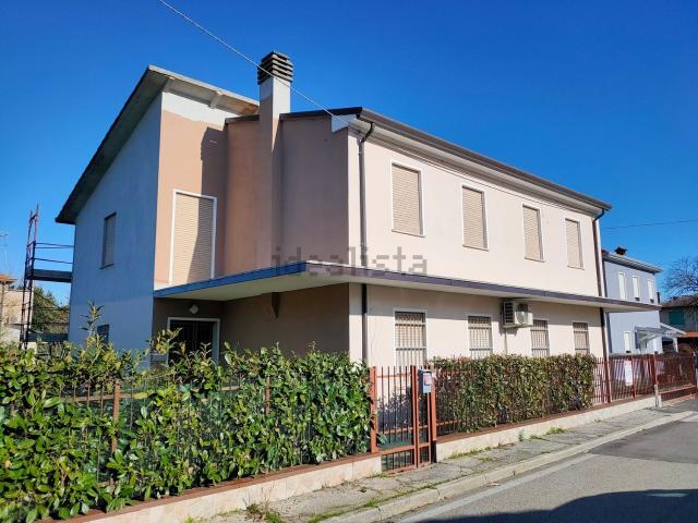 Villetta indipendente in vendita di 240 m²