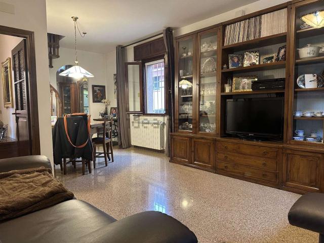 Villetta indipendente in vendita di 240 m²
