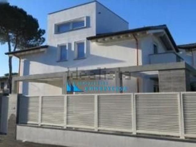 Villetta indipendente in vendita di 240 m²