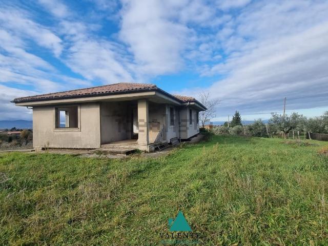 Villetta indipendente in vendita di 240 m² in Via Colle Doddo