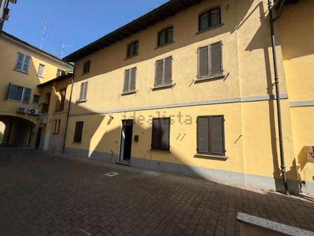 Villetta indipendente in vendita di 240 m² in Via Cairoli