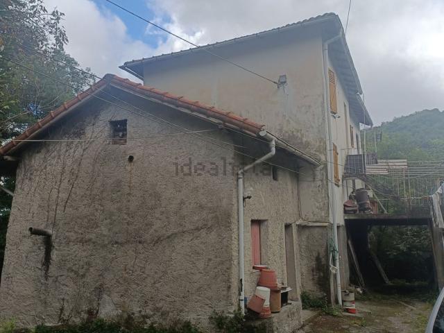 Villetta indipendente in vendita di 240 m² in Via Calcinara di Torbi, 19