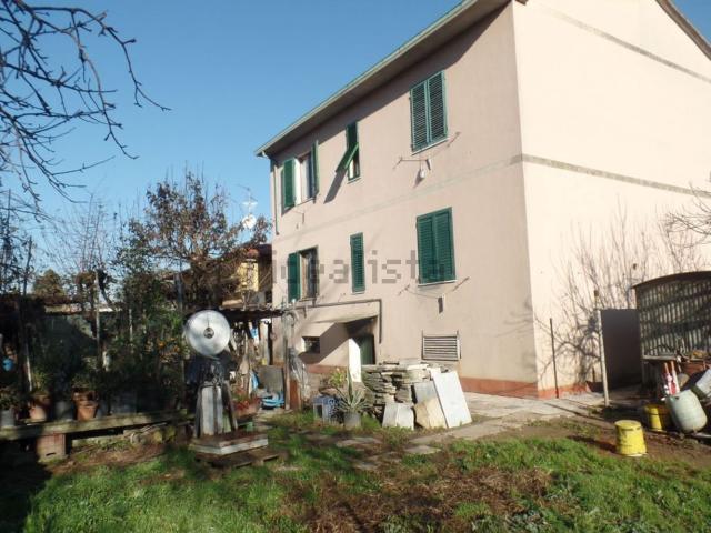 Villetta indipendente in vendita di 240 m² in Via Antonio Meucci, 1