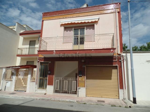 Villetta indipendente in vendita di 240 m² in Via Gramsci