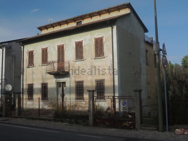 Villetta indipendente in vendita di 240 m² in Via Degli Spalti