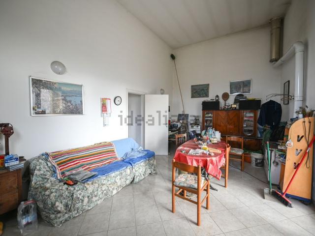 Villetta indipendente in vendita di 240 m² in Via del Papa, 3170