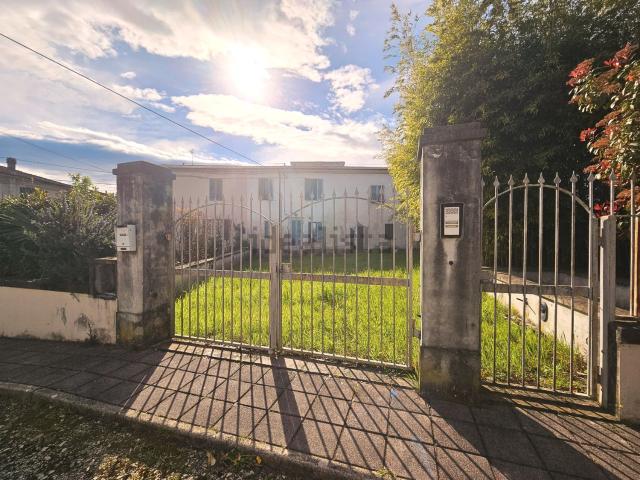 Villetta indipendente in vendita di 240 m² in Via dello Spartitoio, 103