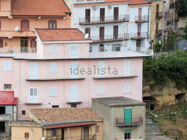 Villetta indipendente in vendita di 240 m² in Via delle Grazie