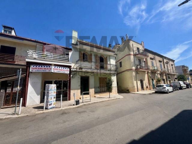 Villetta indipendente in vendita di 240 m² in Via Duca D&apos Aosta, 79