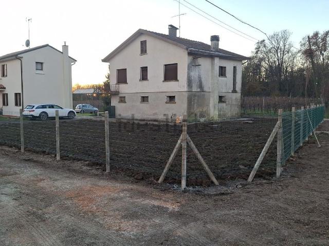 Villetta indipendente in vendita di 240 m² in Via San Tiziano, 10