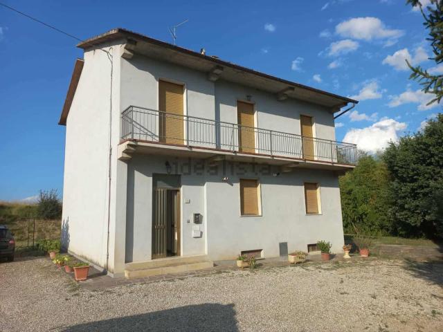 Villetta indipendente in vendita di 240 m² in Via Setteponti