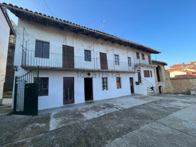 Villetta indipendente in vendita di 240 m² in Via Papa Giovanni XXIII, 12