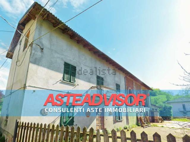 Villetta indipendente in vendita di 240 m² in Via Roma