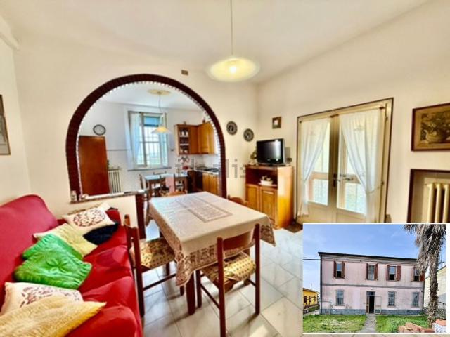 Villetta indipendente in vendita di 240 m² in Via Torretta, 20