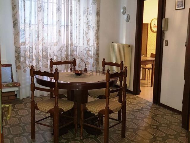 Villetta indipendente in vendita di 240 m² in Via Valentina, 87