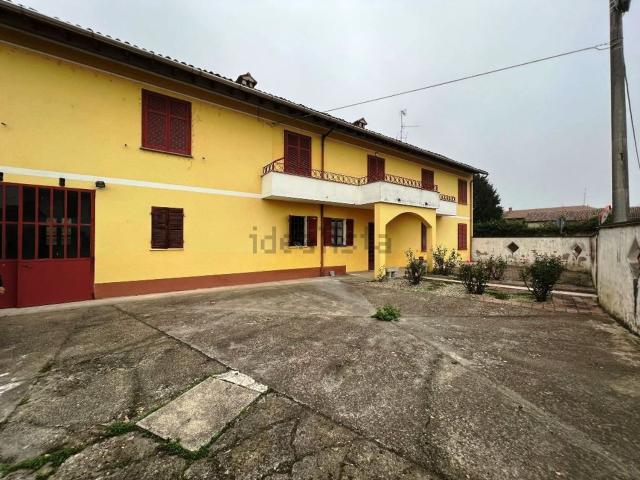 Villetta indipendente in vendita di 240 m² in Piazza Cavour, 4