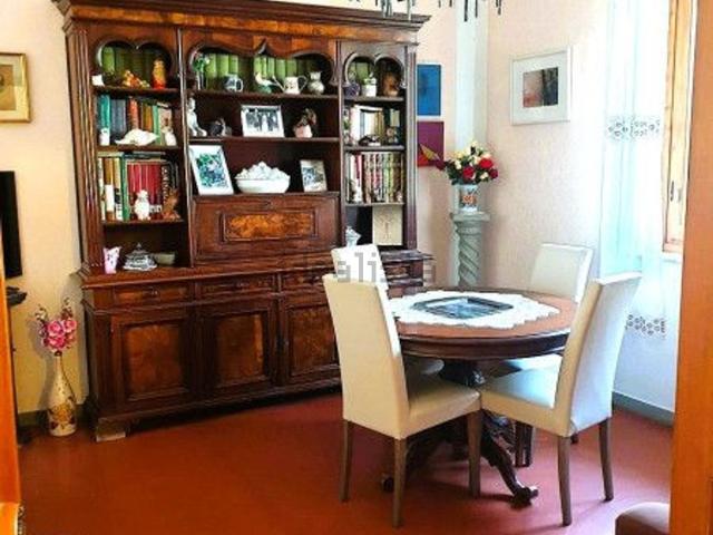 Villetta indipendente in vendita di 240 m² in Piazza Cesare Battisti