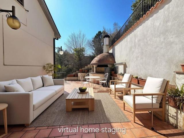 Villetta indipendente in vendita di 242 m² in Via dionino de santis