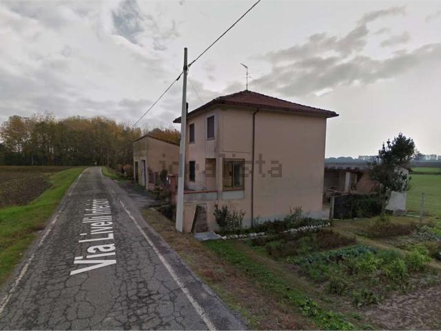 Villetta indipendente in vendita di 242 m² in Via Livelli Inferiori, 1