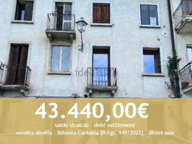 Villetta indipendente in vendita di 242 m² in Contrada Ambrosini