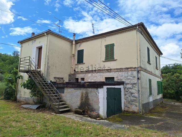 Villetta indipendente in vendita di 243 m² in Via San Giacomo