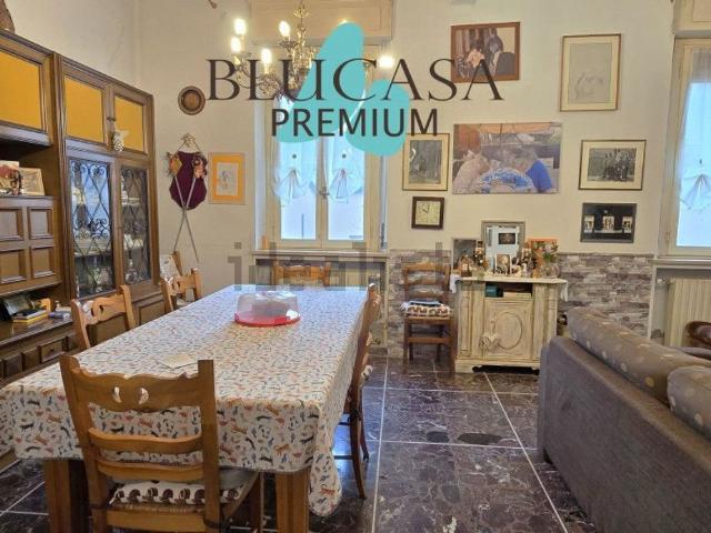 Villetta indipendente in vendita di 243 m² in Via XXIV Maggio, 14