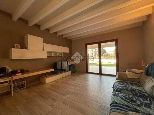 Villetta indipendente in vendita di 245 m²