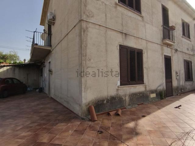 Villetta indipendente in vendita di 245 m² in Via Castellammare