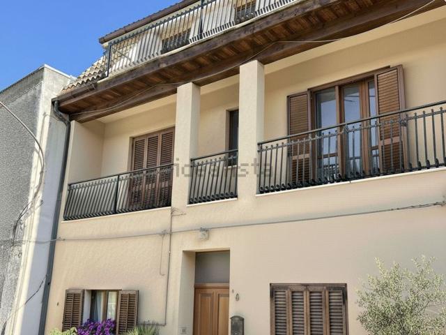 Villetta indipendente in vendita di 245 m² in Via Ascensione, 5