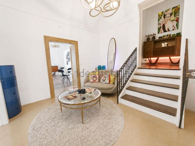 Villetta indipendente in vendita di 245 m² in Via Giuseppe Melodia