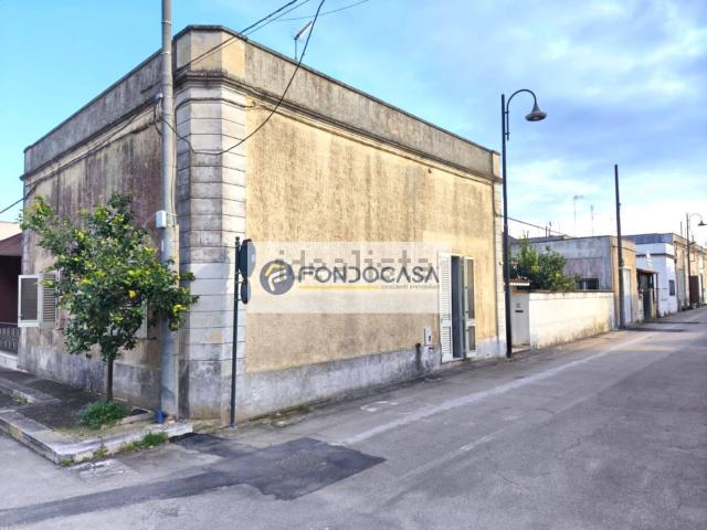 Villetta indipendente in vendita di 245 m² in Via Unità D&apos Italia, 1
