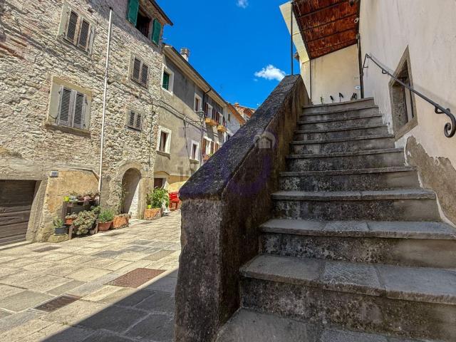 Villetta indipendente in vendita di 245 m² in Strada Senza Nome