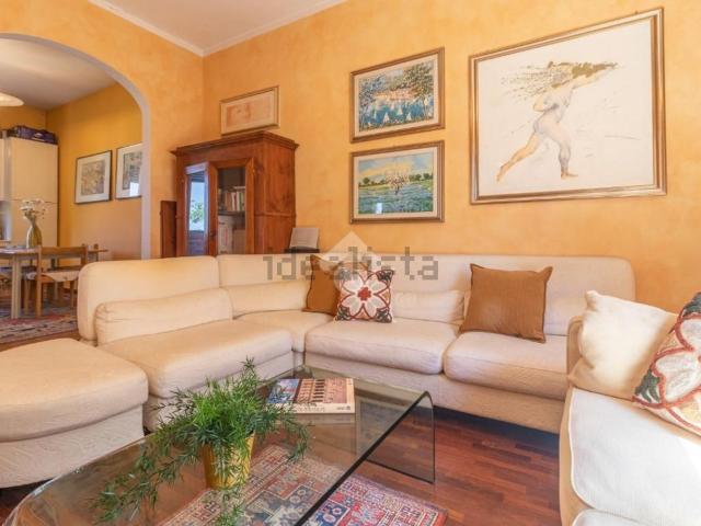 Villetta indipendente in vendita di 246 m² in Via D. Turci, 36