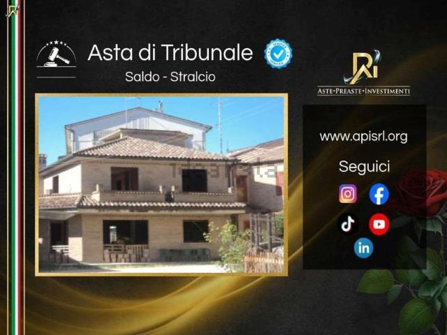 Villetta indipendente in vendita di 246 m² in Via Trivio, 3