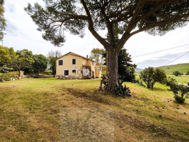 Villetta indipendente in vendita di 247 m² in Vicolo Poggio
