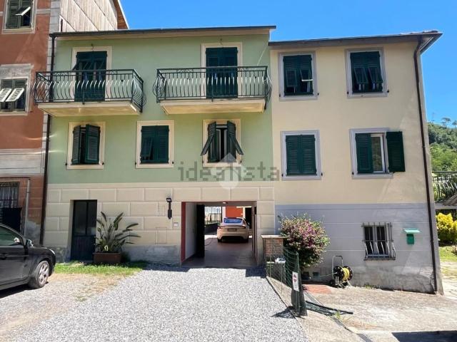 Villetta indipendente in vendita di 248 m² in Via Canova