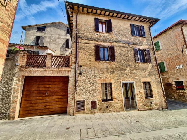 Villetta indipendente in vendita di 248 m² in Strada Castello delle Forme