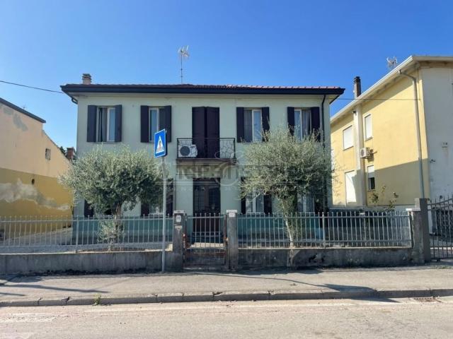 Villetta indipendente in vendita di 249 m²