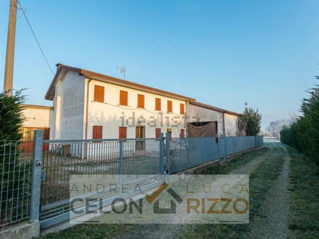 Villetta indipendente in vendita di 249 m² in Via Cristo, 29