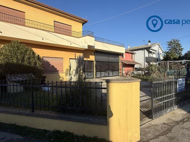 Villetta indipendente in vendita di 249 m² in Via Madonnina