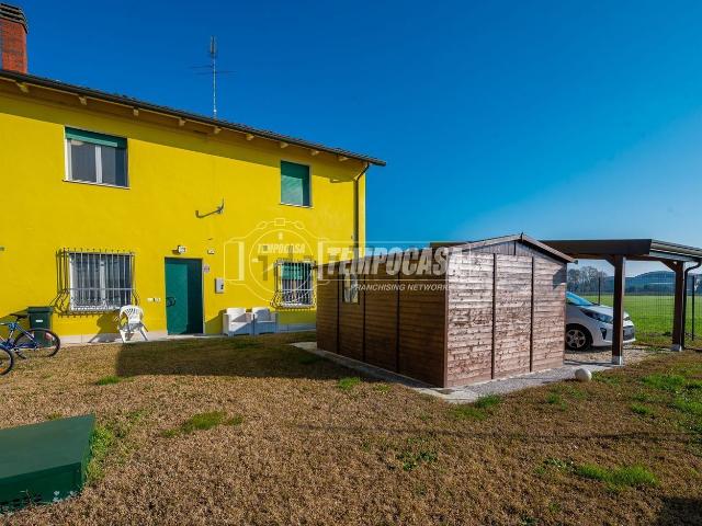 Villetta indipendente in vendita di 249 m² in Via Nugarola, 22
