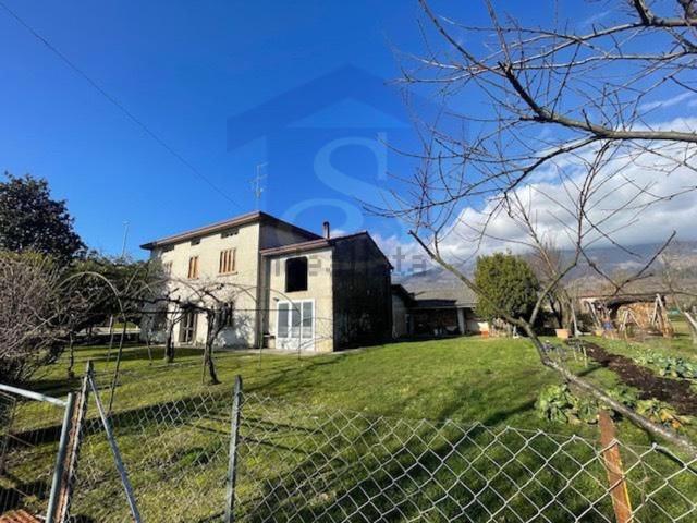 Villetta indipendente in vendita di 250 m²