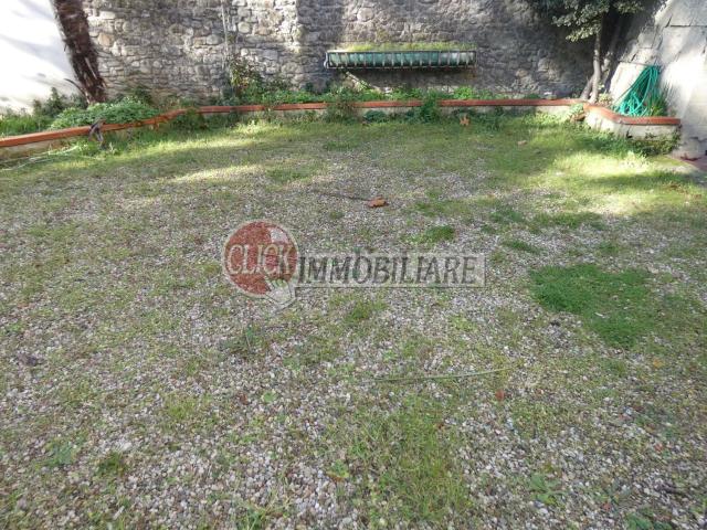 Villetta indipendente in vendita di 250 m²
