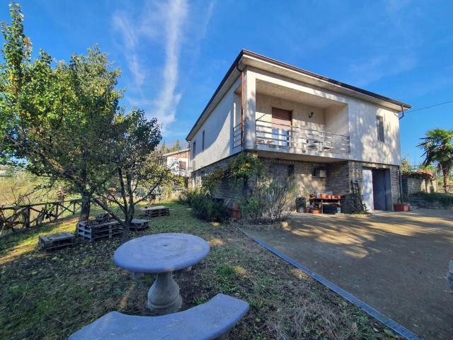 Villetta indipendente in vendita di 250 m²