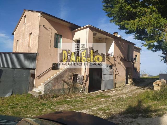 Villetta indipendente in vendita di 250 m²